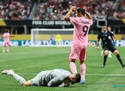 开云体育app-波尔图前锋因伤退出欧冠比赛，球队调整战术的简单介绍