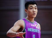 开云足球直播-包含勇士轻取四川队，高诗岩状态火热的词条