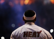 开云在线直播-冰岛神话提前落幕！亚特兰大终结悬念，罗德里戈关键回合一剑封喉