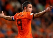 开云体育中国官网-赛场烽火，日本队轻取马来西亚队，黄鸭组合点燃激情之夜