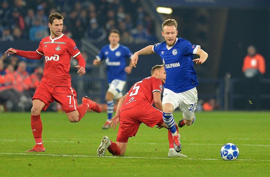 沙尔克遭遇主场败绩，积分滑落的简单介绍