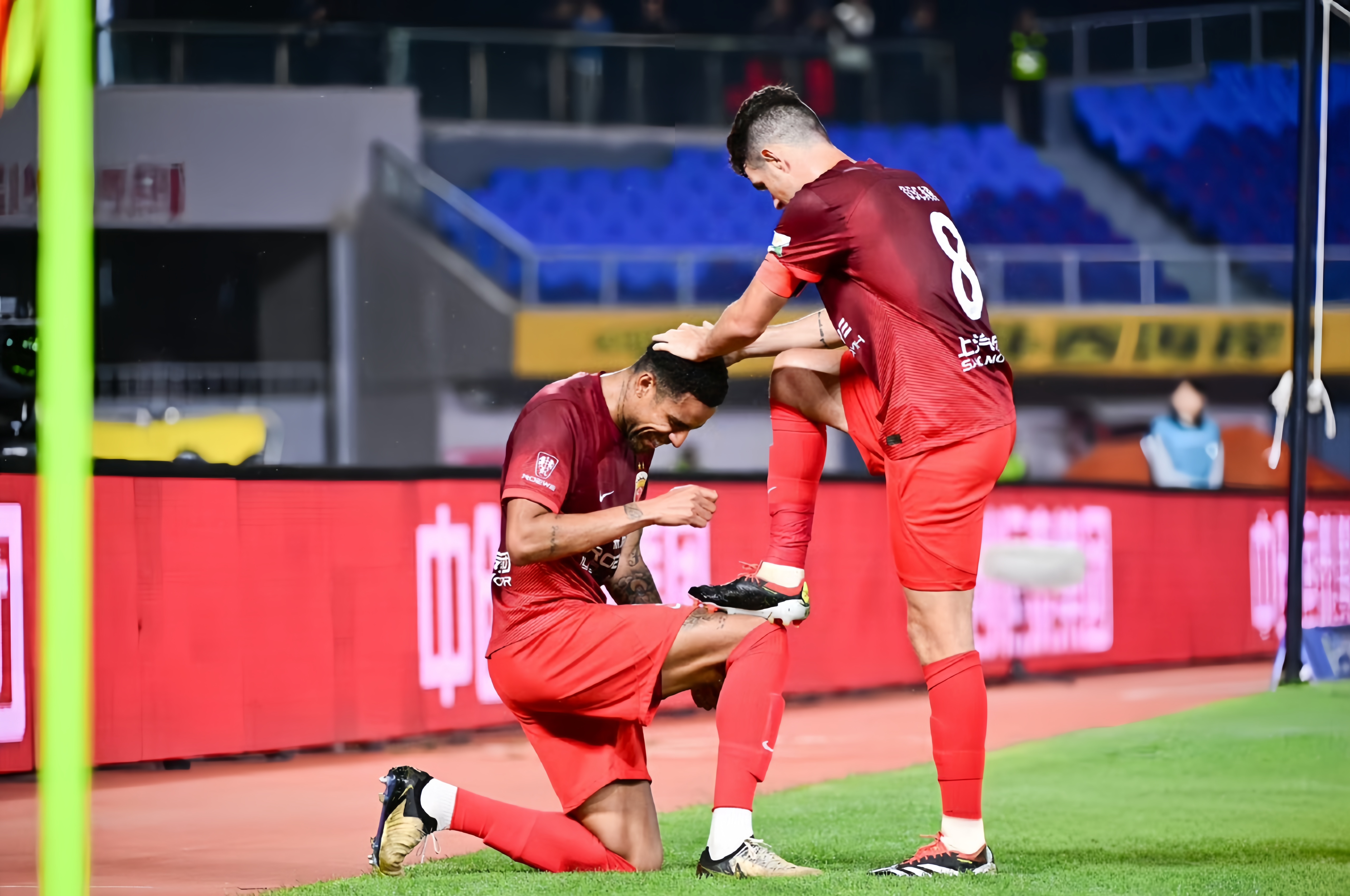 足球赛事中球队实力横扫对手 足球赛事中球队实力横扫对手