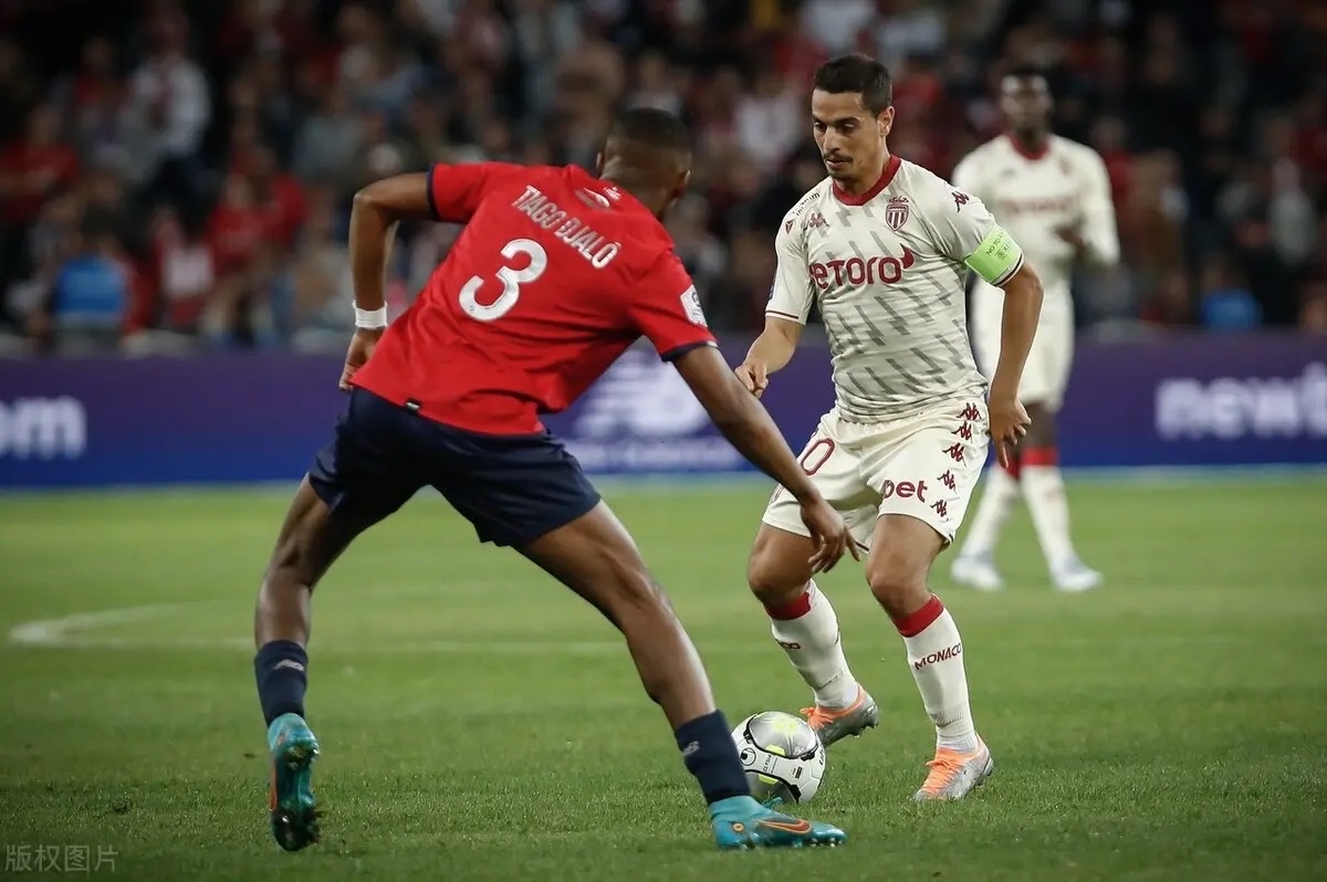 摩纳哥遭遇不利，球队面临考验