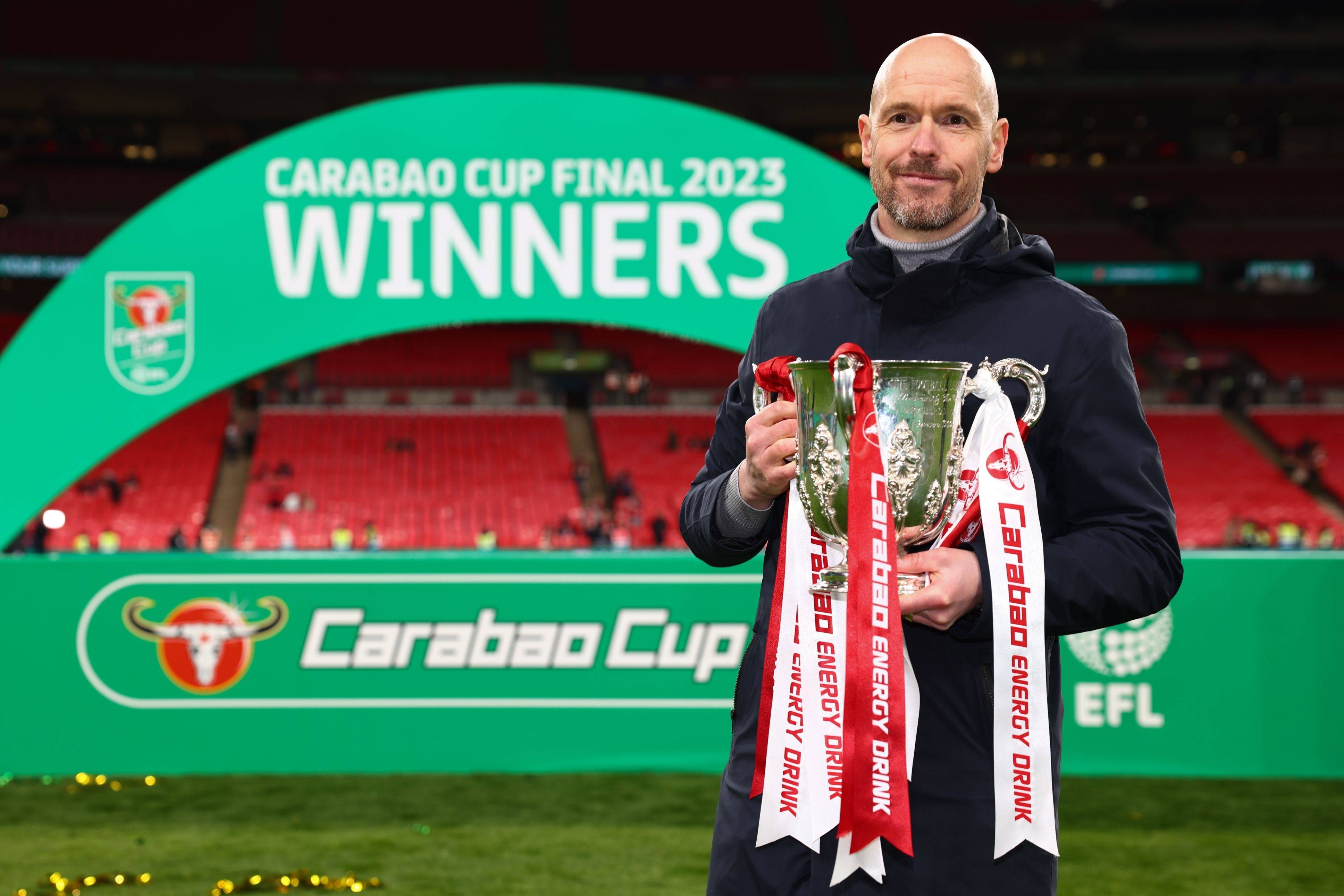 包含斯托克城主场大胜水晶宫，士气高涨的词条