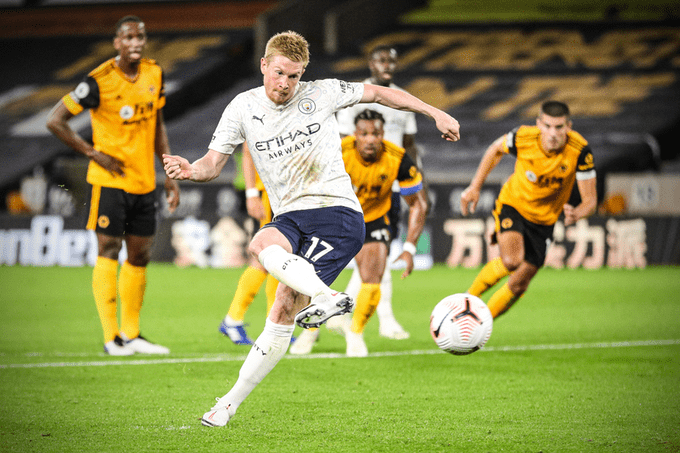 拉斯帕尔马罗客场惊险逼平，积分领先的简单介绍