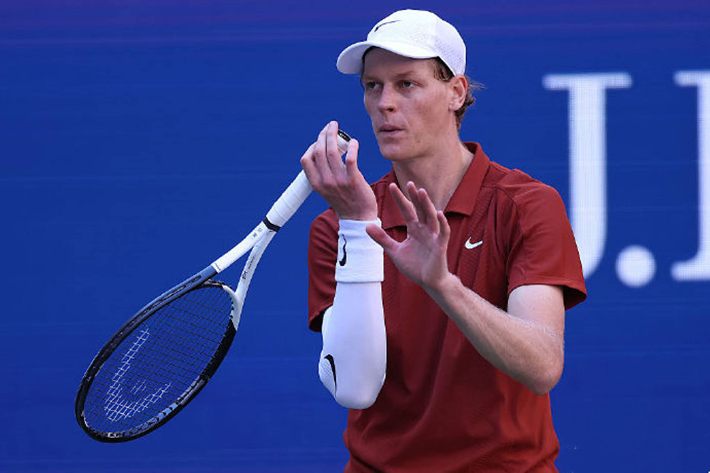 联合杯鏖战年终总决赛，辛纳扛起全队