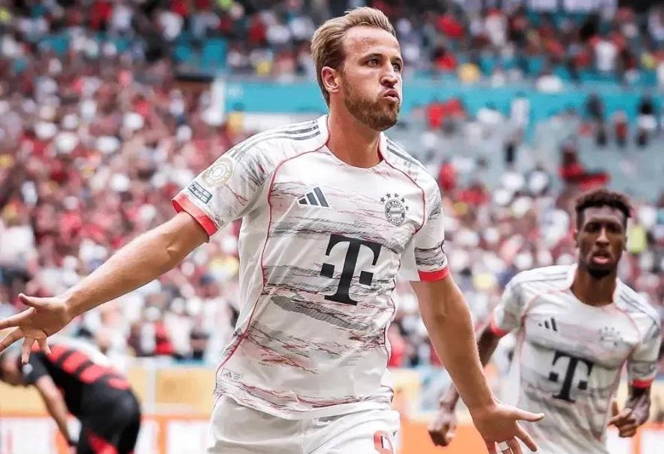 拜仁逆转丹麦，梅西制霸全场