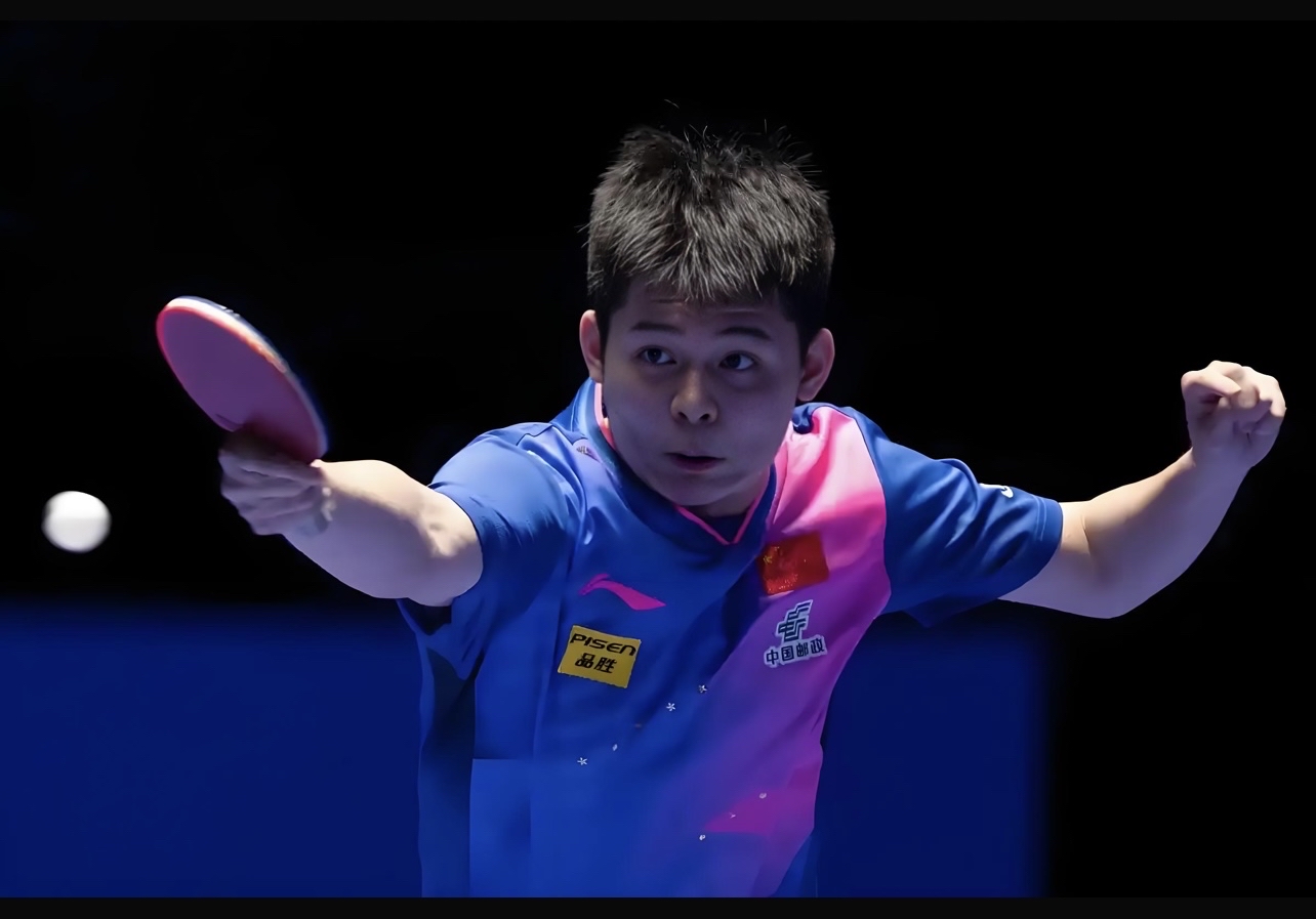 关于中国乒乓球队力克德国乒乓球队，波尔完成帽子戏法的信息