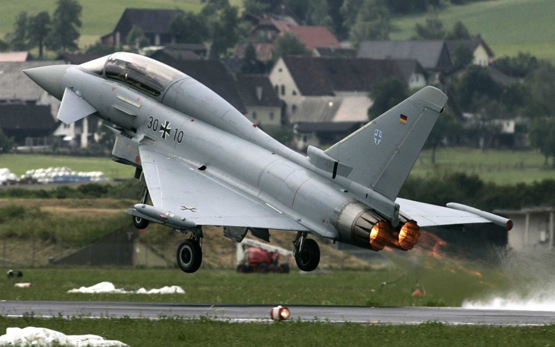 欧冠淘汰赛之夜，卡拉斯科关键战不手软