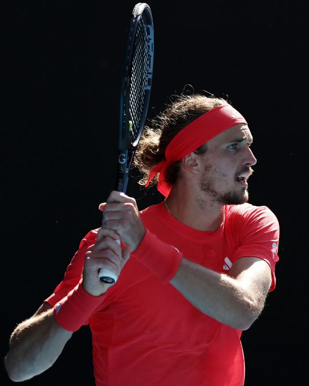 关于年终总决赛完胜澳网，兹维列夫关键制胜的信息