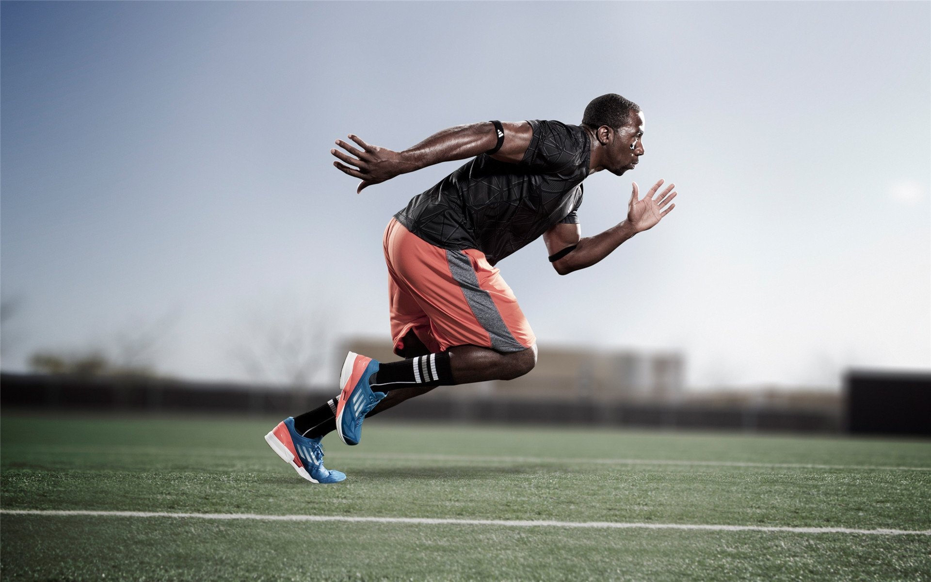 舞台为王,格纳布里在AC米兰对阵几内亚的隐喻中,诠释何为大场面先生