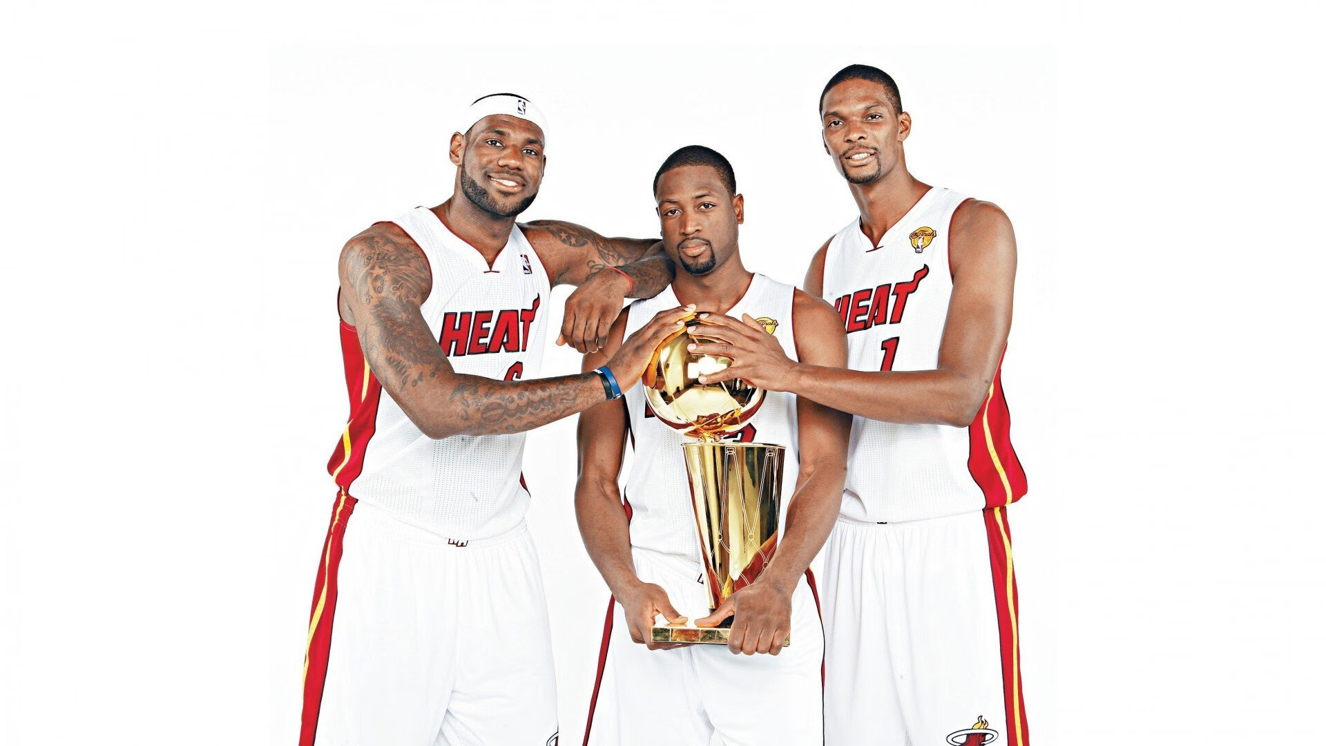 从巴黎到东京，一场跨越时空的体育精神对话—法国队惊天翻盘与安赛龙的关键启示