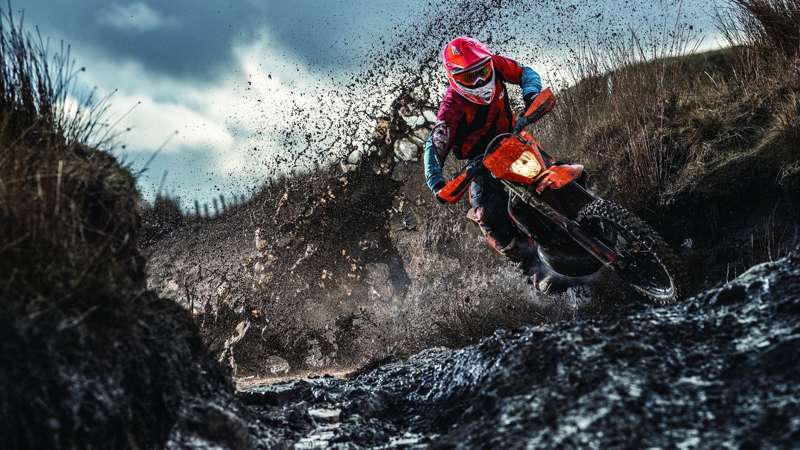 当安菲尔德遇见巴格达，蒂亚戈如何用欧冠决赛的魔法，改写利物浦与伊拉克的时空叙事